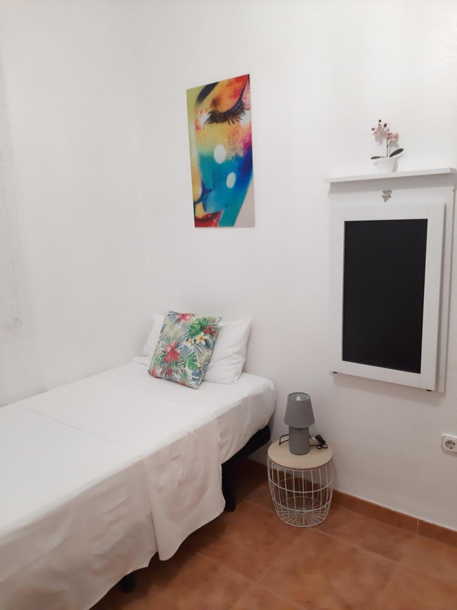 Habitacion Avilena Tropical En Aguadulce Almeria Ruang foto
